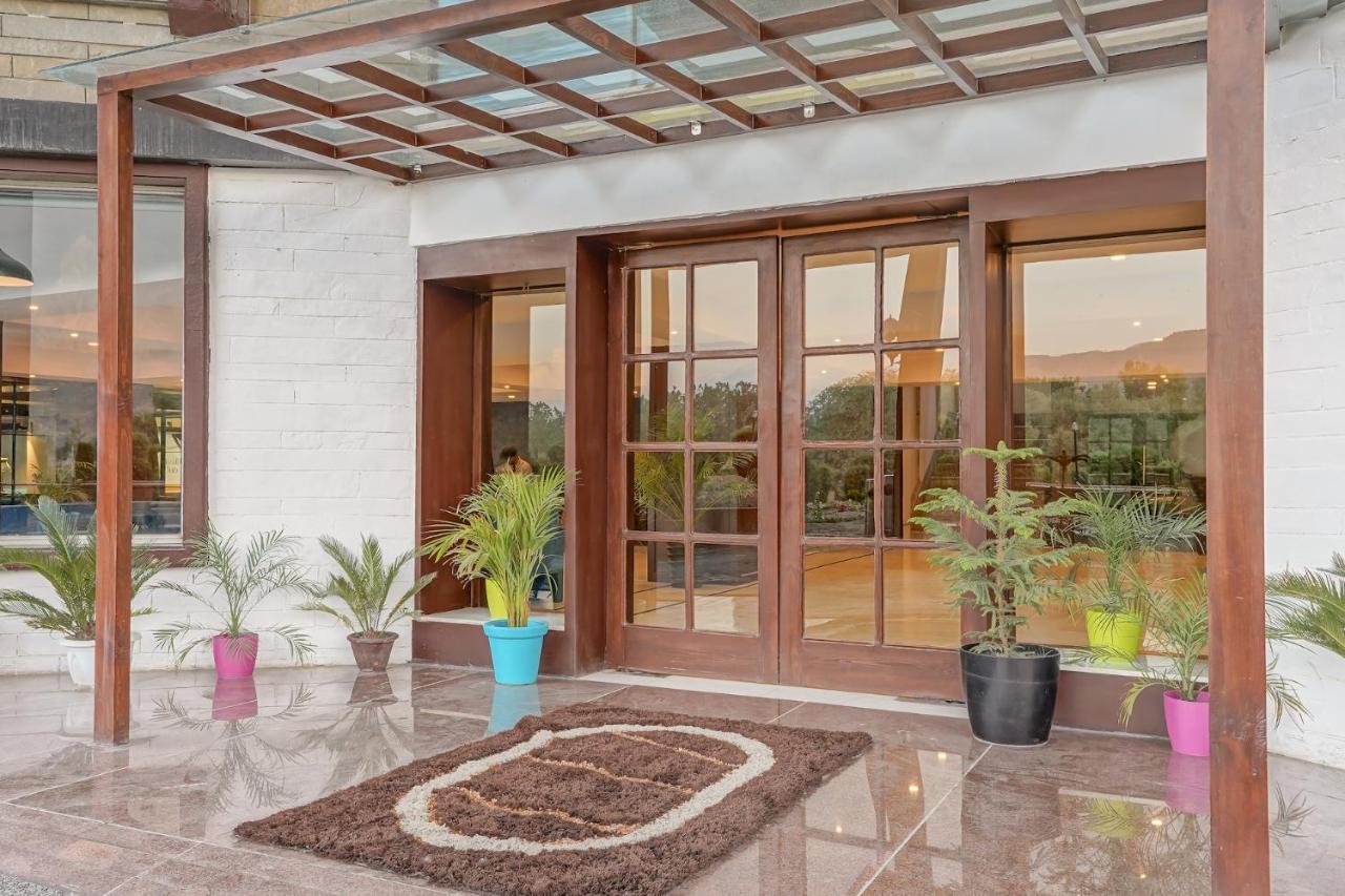 The Chinar Srinagar Hotel Exterior foto